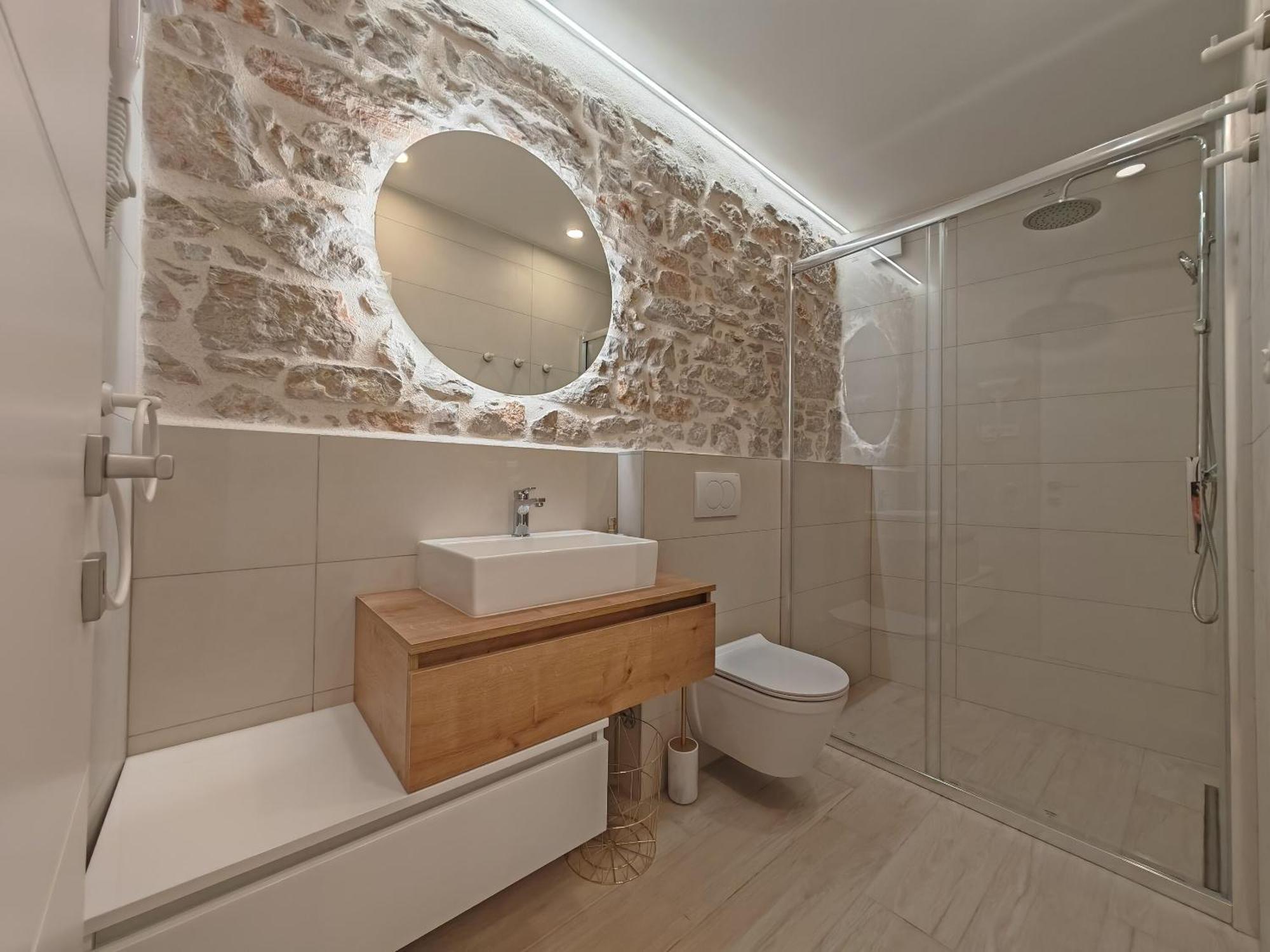 וודיצה Apartments Mateo מראה חיצוני תמונה